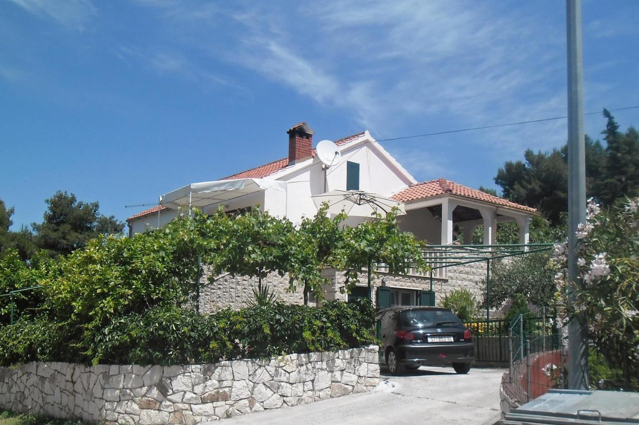 Apartments By The Sea Splitska, Brac - 2923 Postira Esterno foto